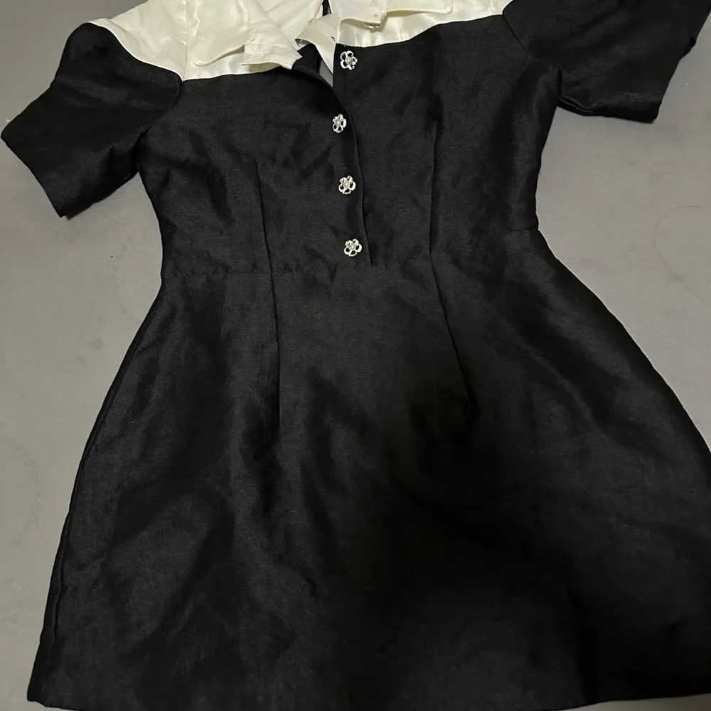 Designer - Picture 2 of 3